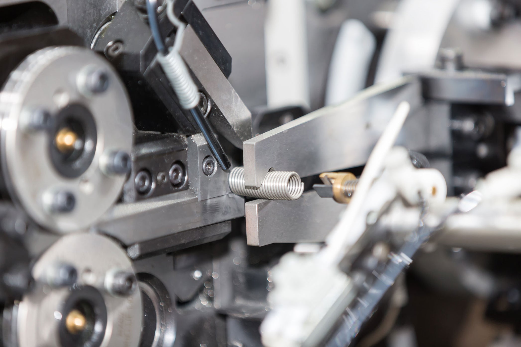 SpringXpert - Your Source for Standard Springs & Custom Solutions